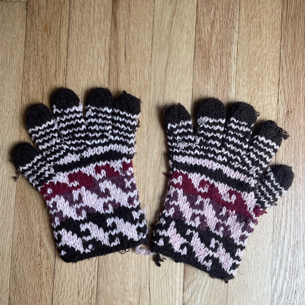 Like NEW Knitted Winter Gloves